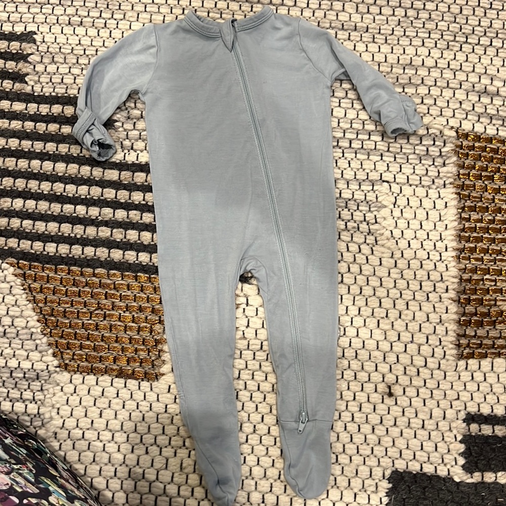 Kyte baby zip footie